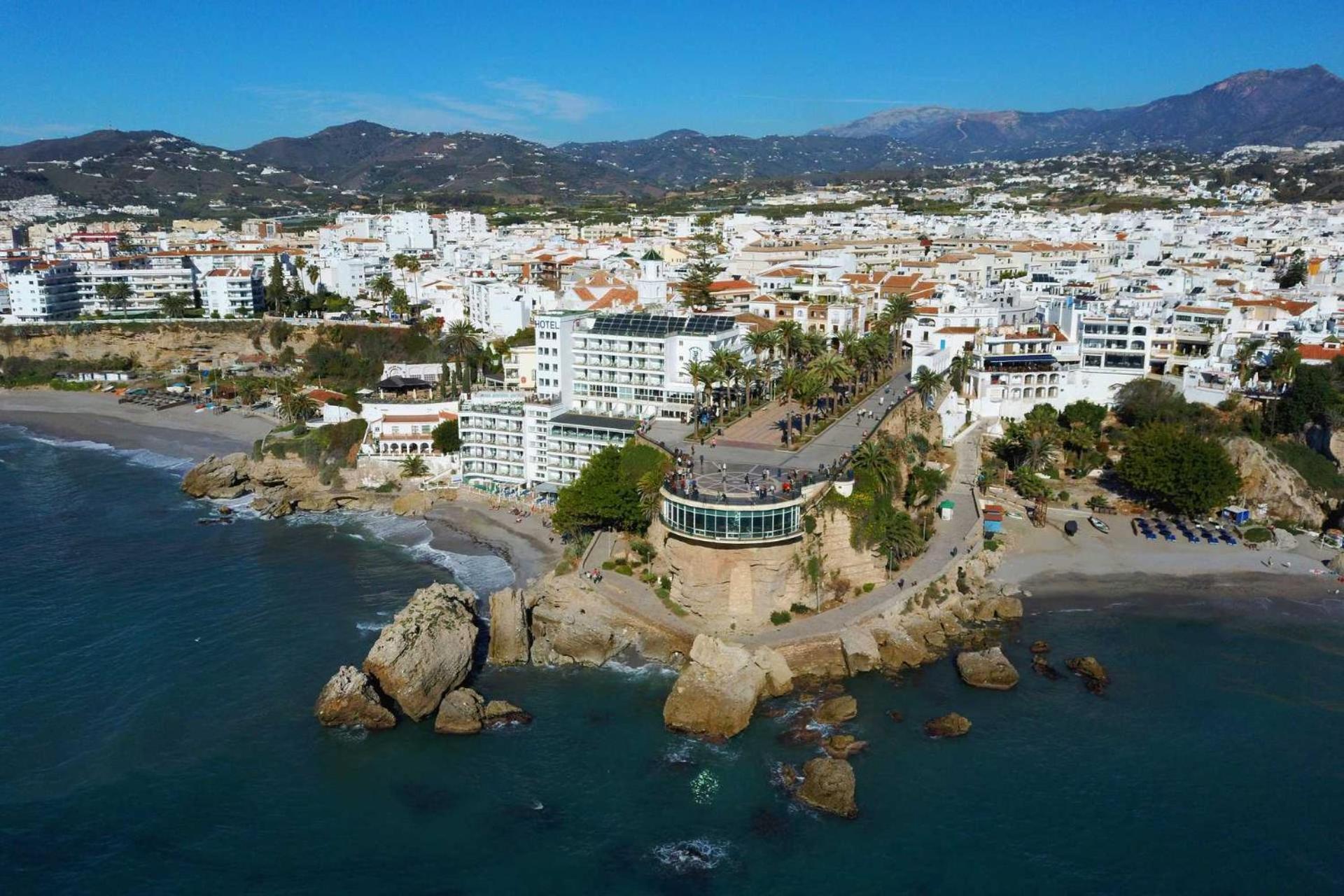Apartamento La Casa Del Abuelo Nerja Extérieur photo